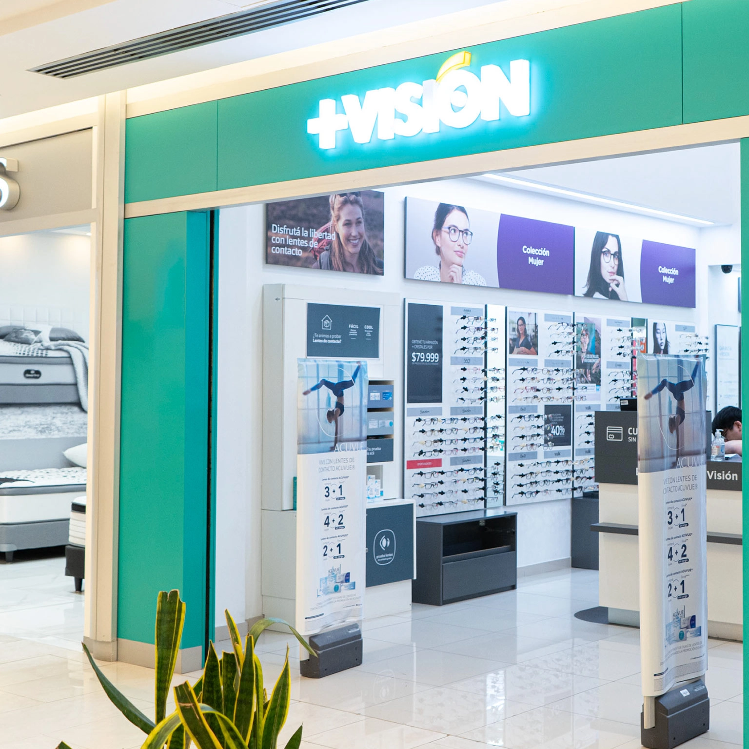 Centro comercialRecoleta Urban Mall marcas