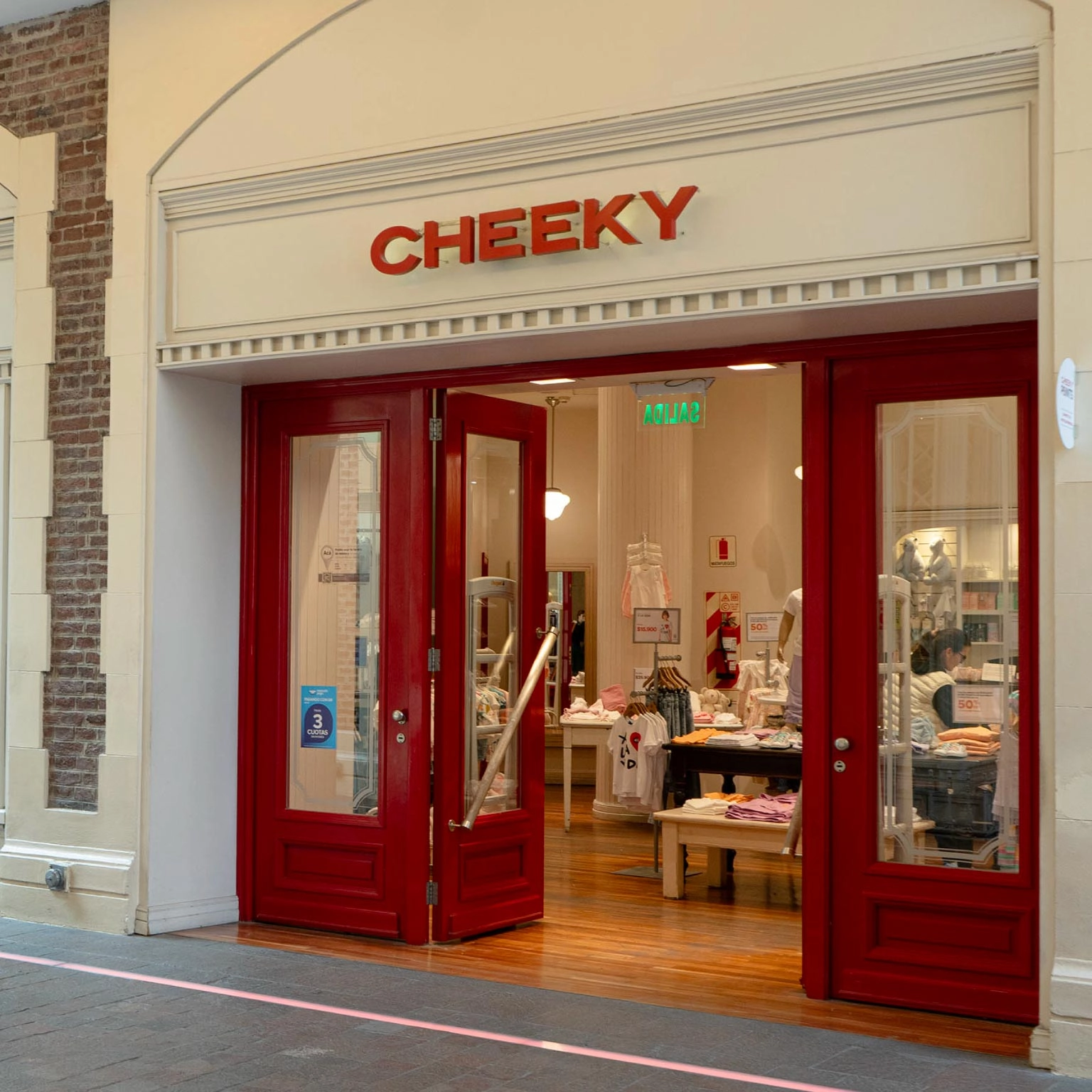 Centro comercialRecoleta Urban Mall marcas